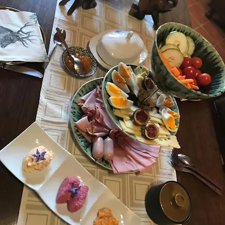 Exklusives Im Kraeuterstoeckl Mit Fruehstueck Gegen Aufpreis *